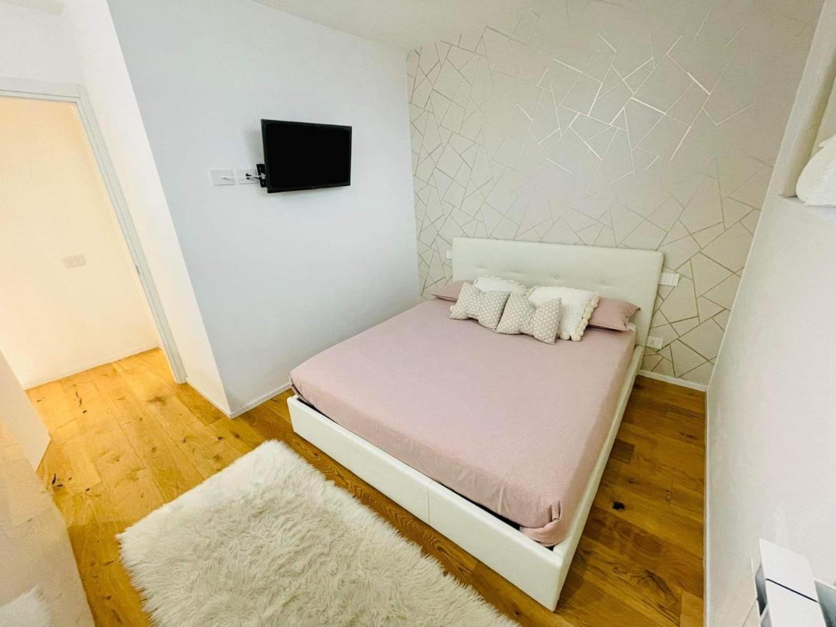 Led House Cadore - Bilocale Zona Milano Centro 외부 사진